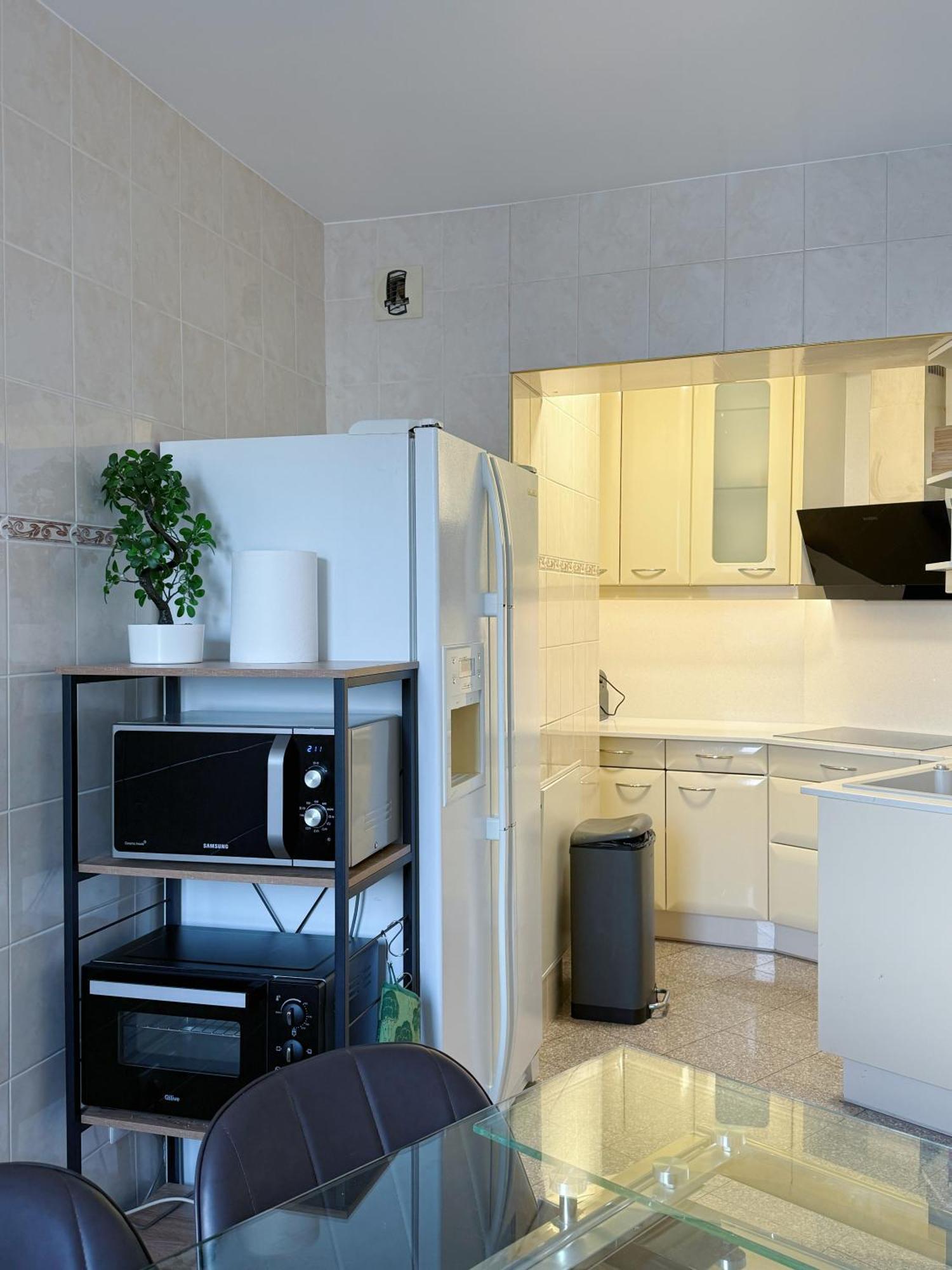 Superb Modern And Spacious Mathis Appartement *
